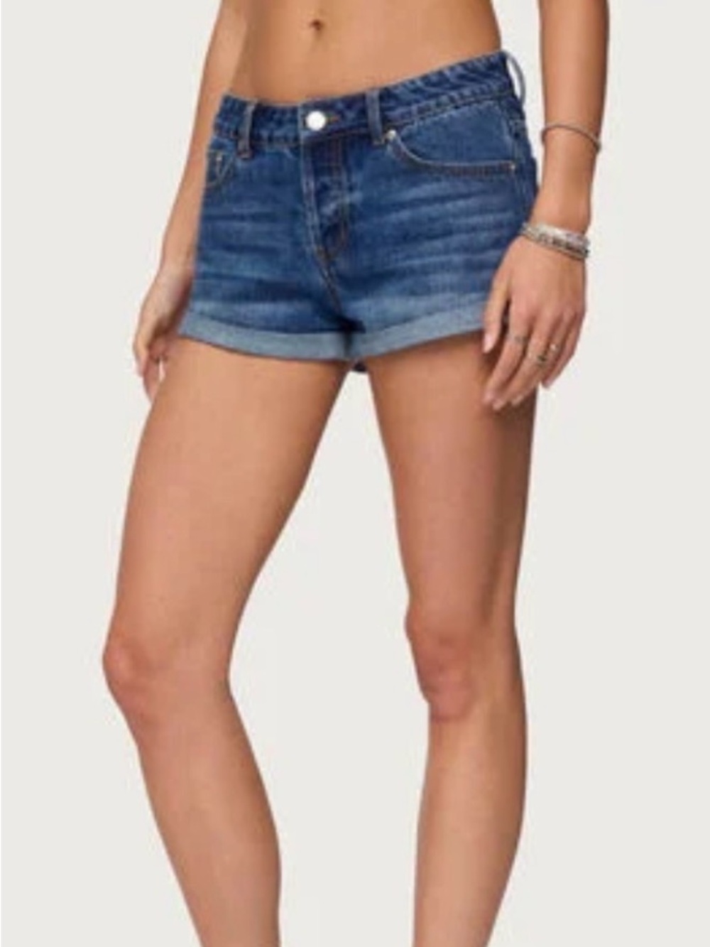 Old Navy Dark Blue Rolled-Hem Jean Shorts. 2’ Size 4